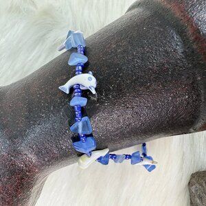 Cute Dolphin Blue Beaded Bracelet 8.5"